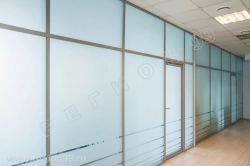 стенка из стекла для офиса 