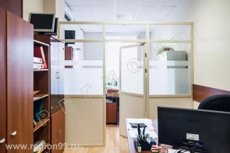 комбинированная перегородка для кабинета перегородка из ЛДСП и стекла с пленкой