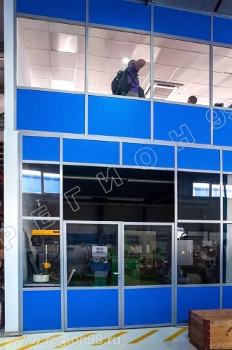 перегородка из ЛДСП и стекла комбинированные перегородки для цеха